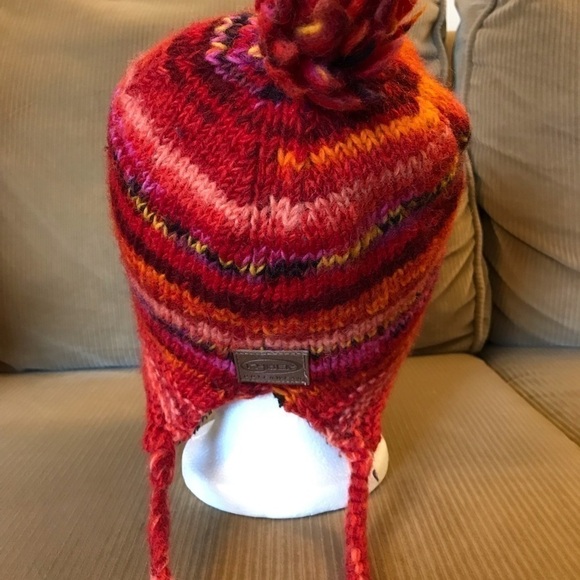 𝅺KYBER knitted winter hat/ toque.  Shades of red and orange.  Made in Nepal. - Picture 5 of 8